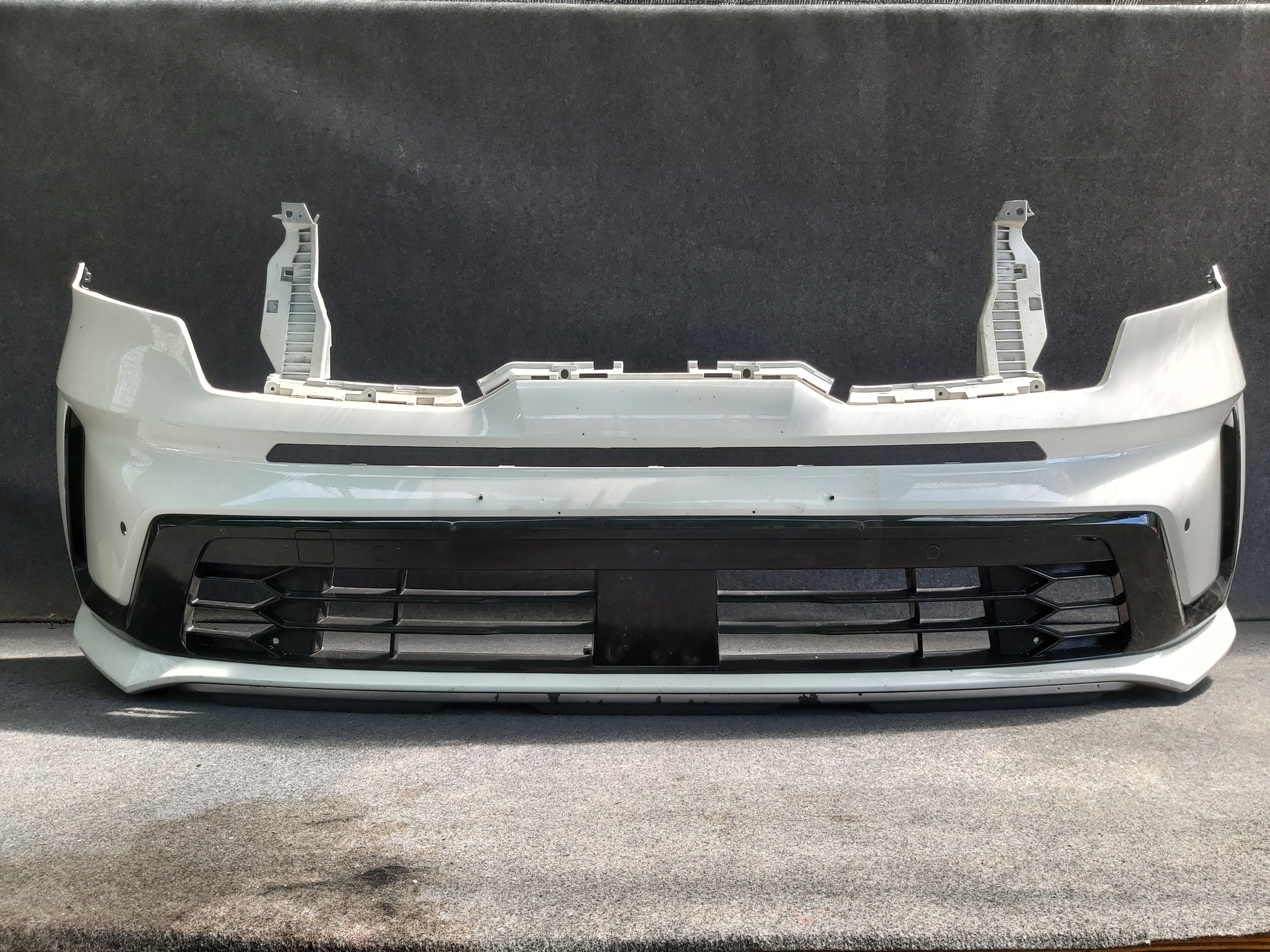 쏘렌토MQ4 전범퍼 이미지