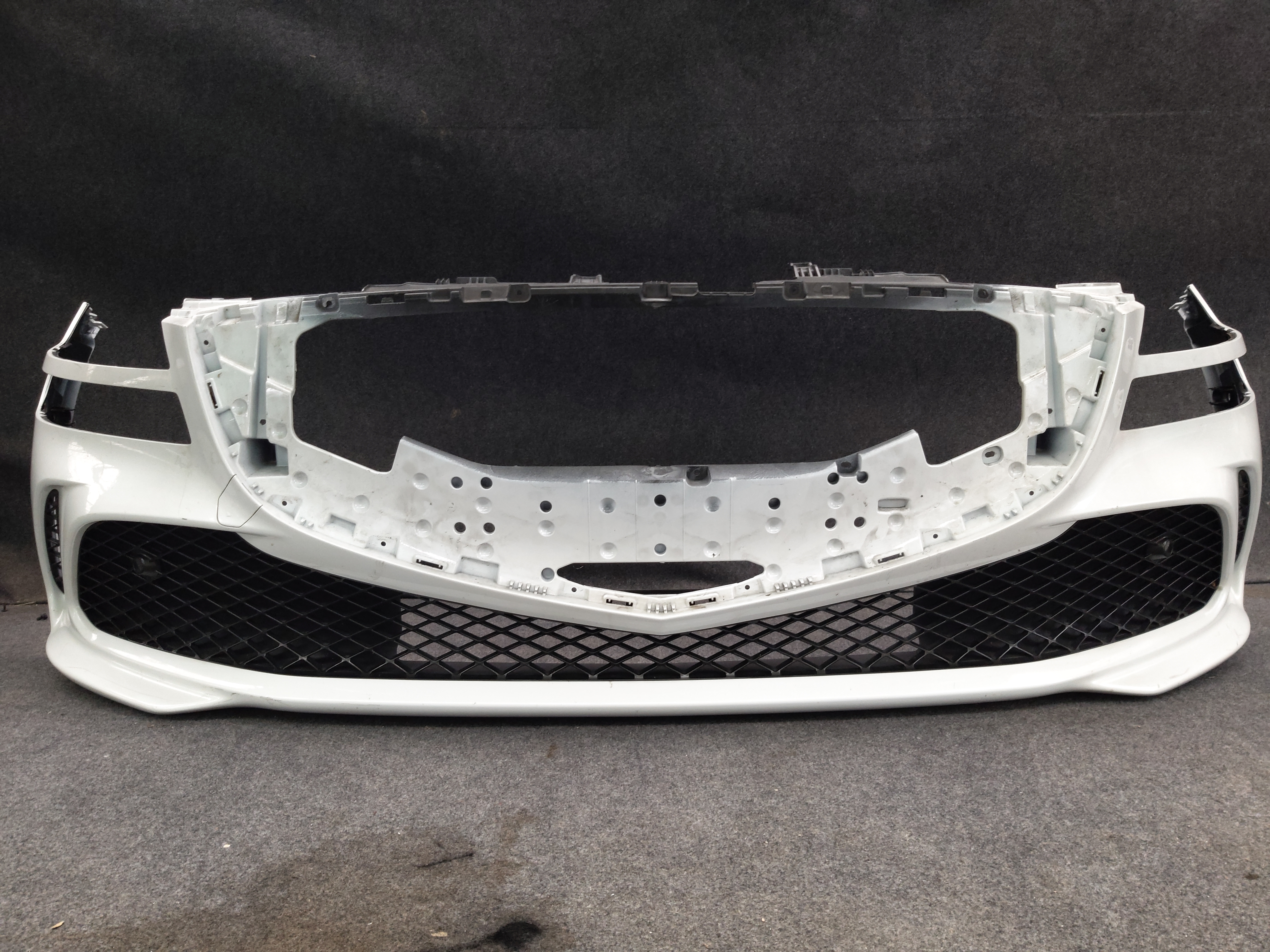 G80(RG3) PE 전범퍼 이미지