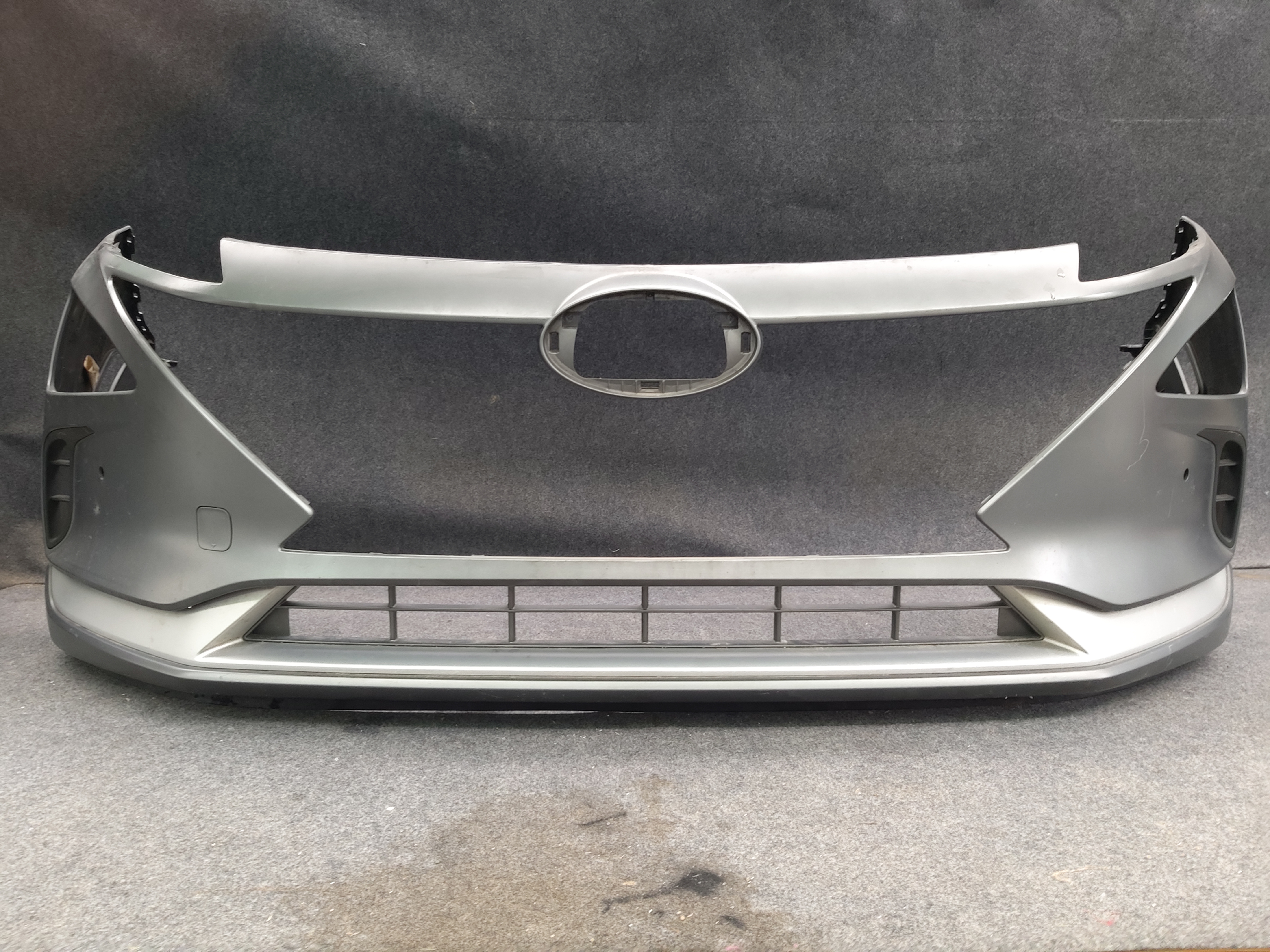 넥쏘 전범퍼 이미지