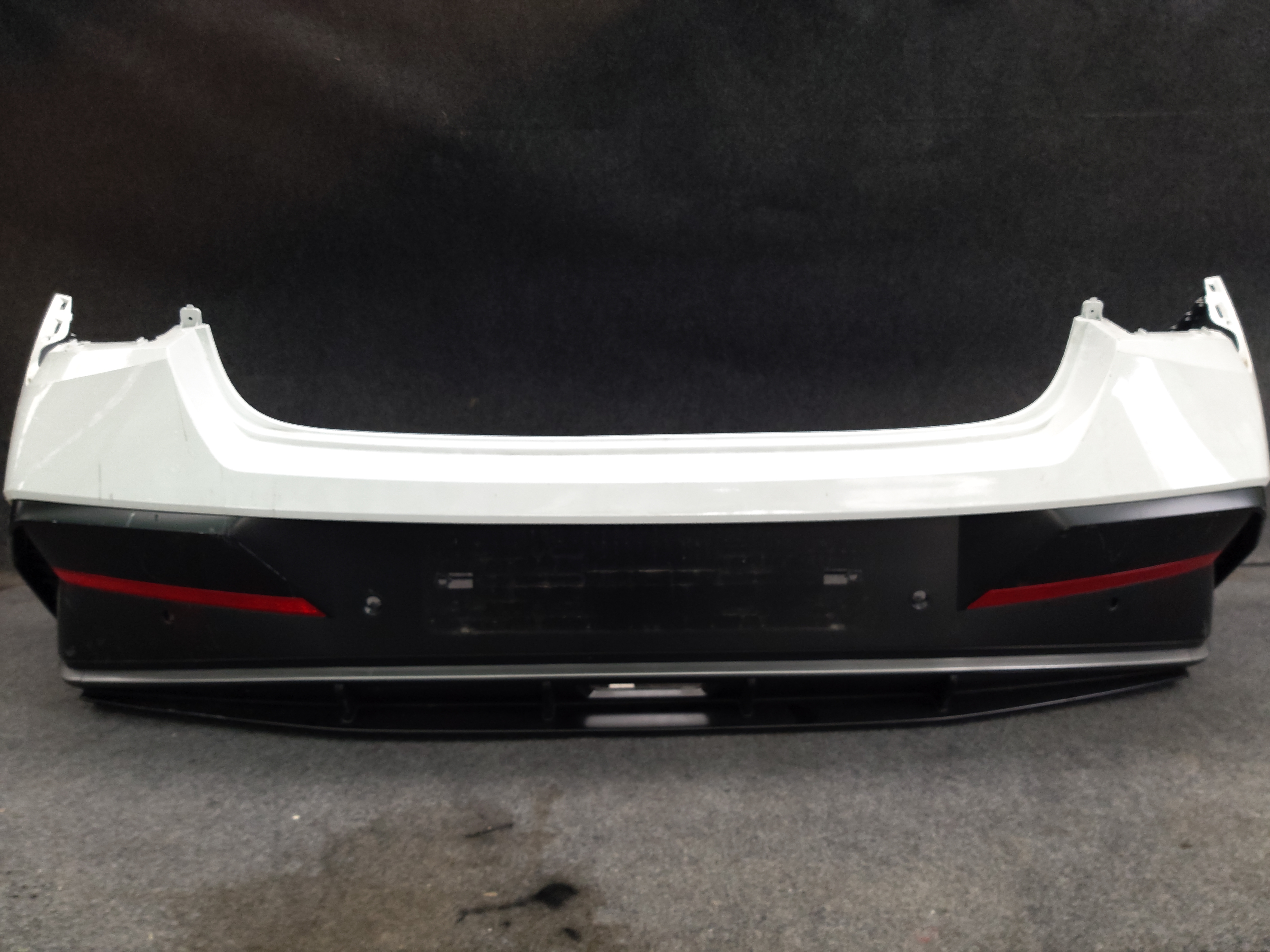 아반떼 CN7 PE 후범퍼 이미지