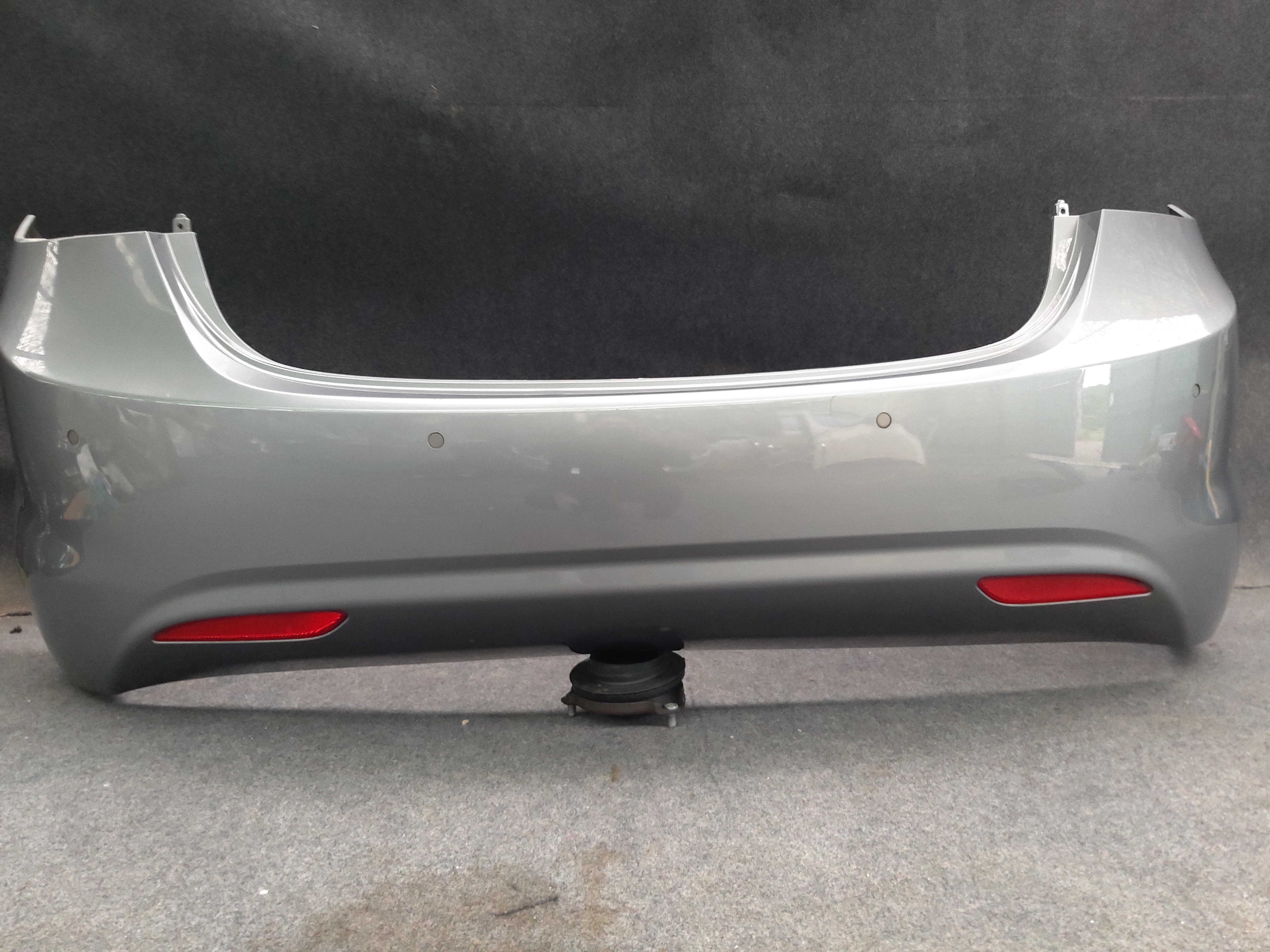 아반떼 MD 1세대 후범퍼 이미지